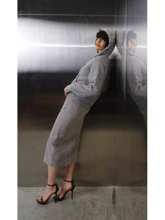 Falda midi con botones