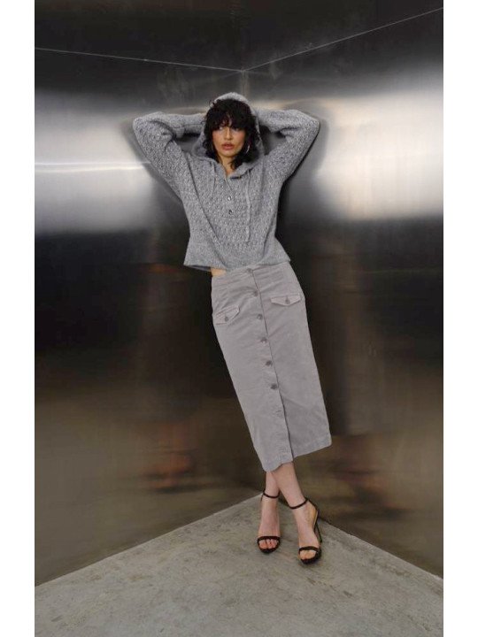 Falda midi con botones