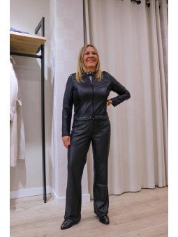 Pantalón efecto polipiel