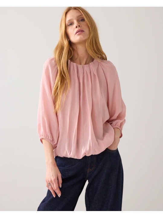 Camisa con escote plisado