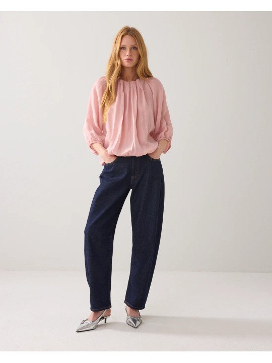 Camisa con escote plisado