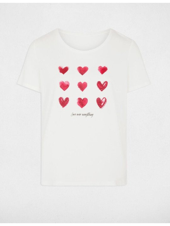 Camiseta corazones manga corta