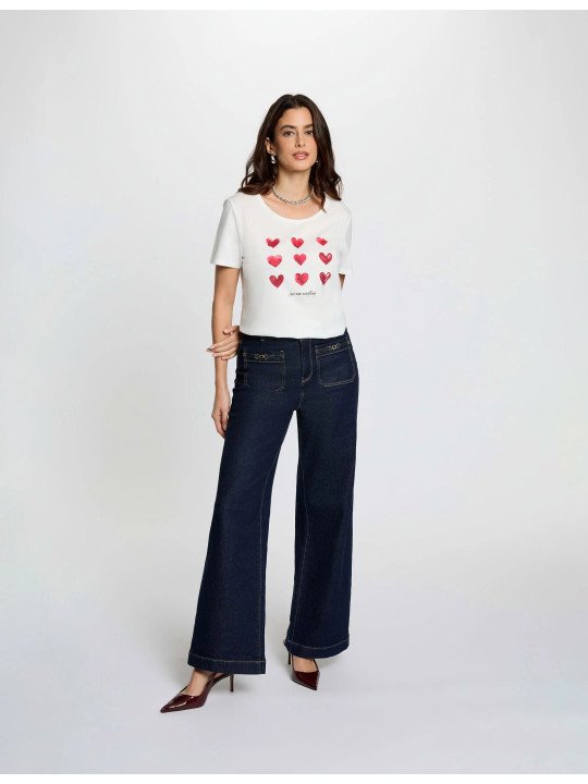 Camiseta corazones manga corta