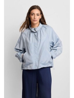 Chaqueta técnica ligera