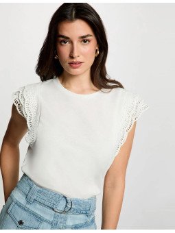 Camiseta mangas encaje