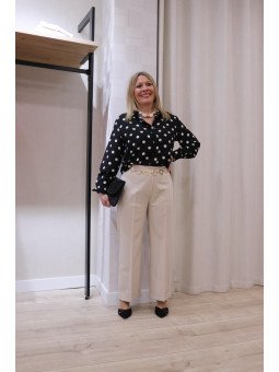 Pantalón con dobladillo