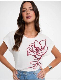 Camiseta bordada
